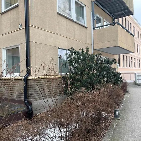 Modern And Apartment, 6 Mins To